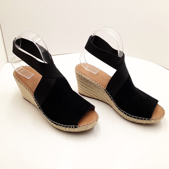 gentle souls Shoes - 🆕 {Gentle Souls} Charli Espadrille Wedge Sandals